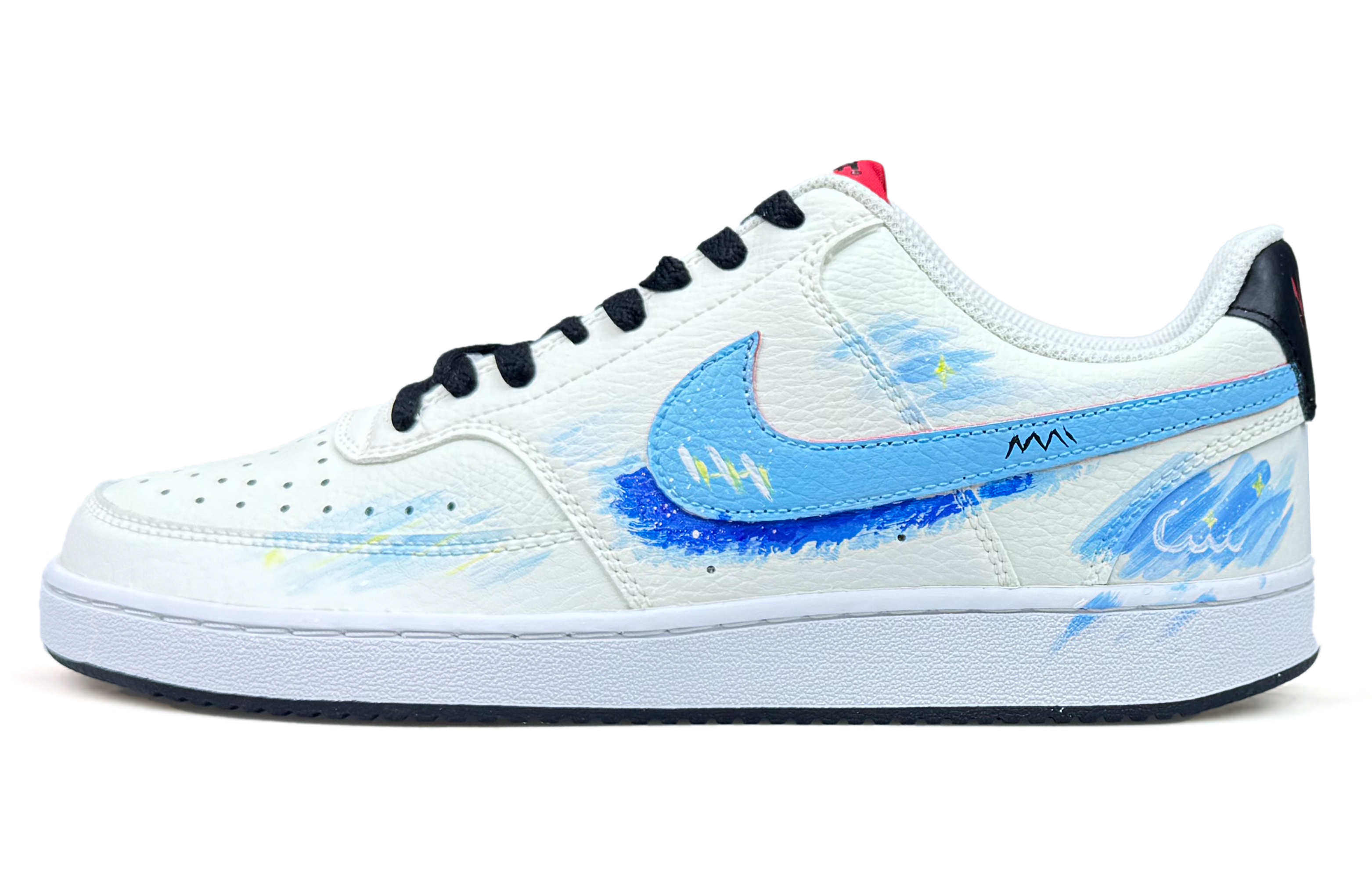 Nike Кроссовки Court Vision 1 Cloud Waves, нарисованные вручную, универсальные, износостойкие, низкие, для скейтбординга, мужские, сине-белые
Nike Кроссовки Court Vision 1 Cloud Waves, нарисованные вручную, универсальные, износостойкие, низкие, для скейтбординга, мужские, сине-белые