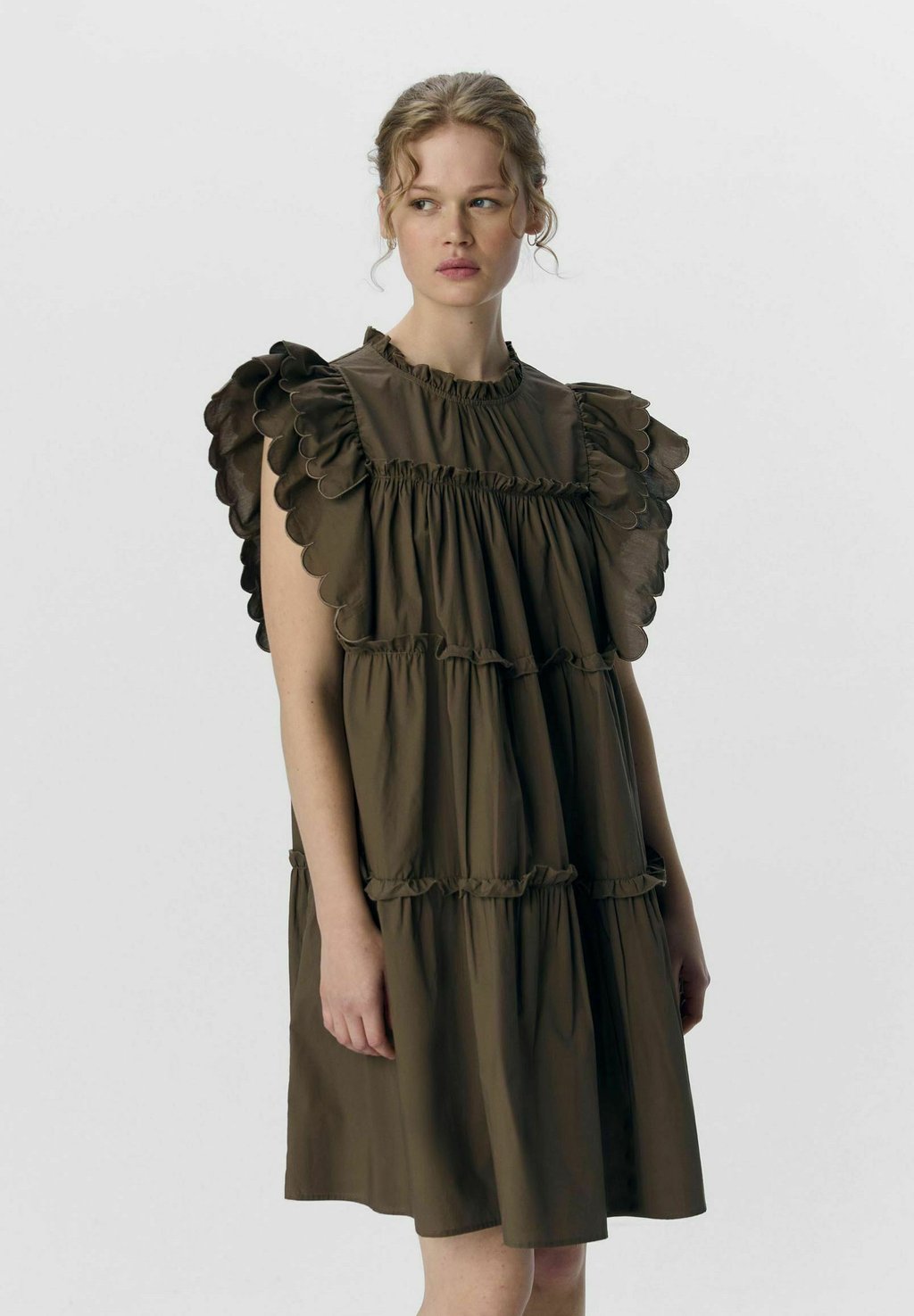 Повседневное платье MINI GERÜSCHTES Object, оливковый
Повседневное платье MINI GERÜSCHTES Object, оливковый