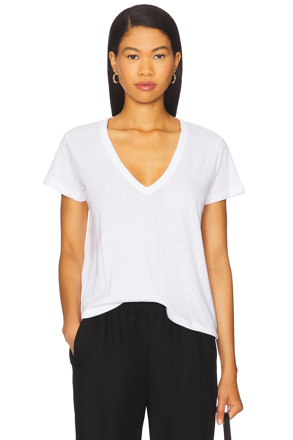 Футболка с V-образным вырезом Laura Leset, white
Футболка с V-образным вырезом Laura Leset, white