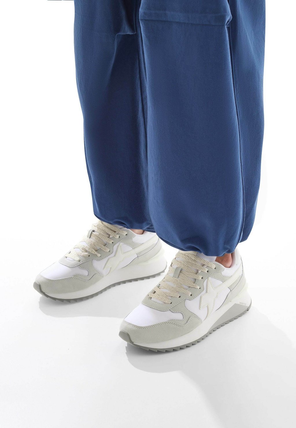 Кроссовки YAK- SNEAKERS W6YZ, белый
Кроссовки YAK- SNEAKERS W6YZ, белый