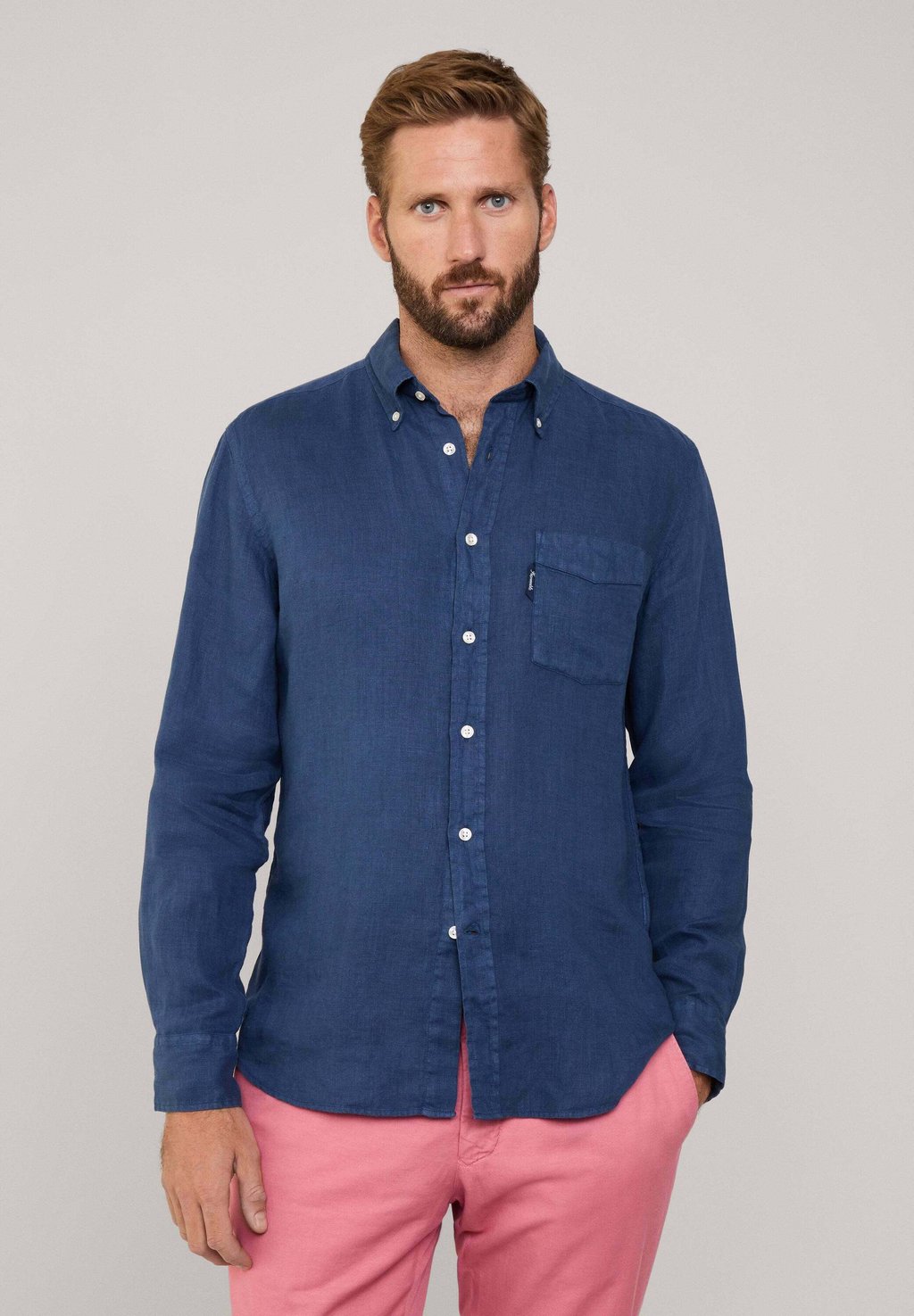 Рубашка REGULAR FIT LINEN Façonnable, темно-синий
Рубашка REGULAR FIT LINEN Façonnable, темно-синий