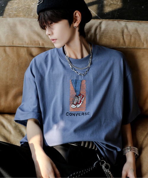 Футболка свободного кроя с вышитым логотипом на спине CONVERSE, синий
Футболка свободного кроя с вышитым логотипом на спине CONVERSE, синий