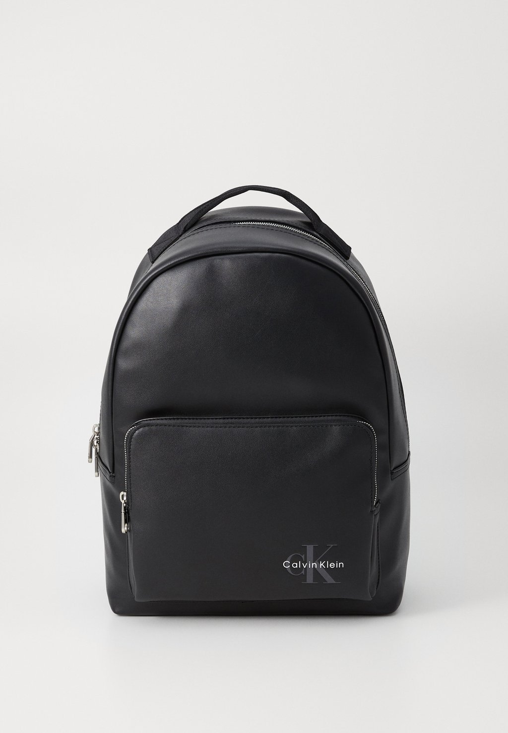 Рюкзак MONO LOGO BACKPACK Calvin Klein Jeans, черный 
Рюкзак MONO LOGO BACKPACK Calvin Klein Jeans, черный