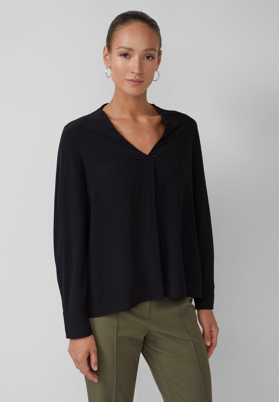 Блуза s.Oliver BLACK LABEL MIT GERAFFTEM ÄRMELSAUM, Schwarz/Black
Блуза s.Oliver BLACK LABEL MIT GERAFFTEM ÄRMELSAUM, Schwarz/Black