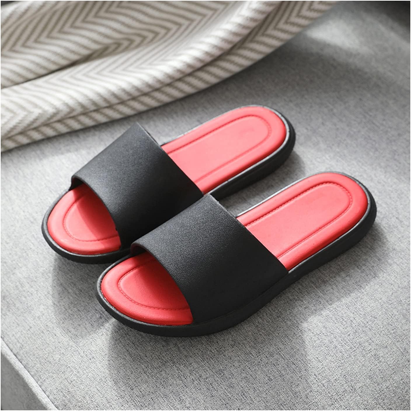 Мужские шлепанцы для ванной, легкие, нескользящие, домашние тапочки, шлепанцы для душа, быстро сохнут, водонепроницаемые, пляжные и бассейные шлепанцы, с мягкой подошвой, цвет: черный, размер: 42-43 Sunesa
Мужские шлепанцы для ванной, легкие, нескользящие, домашние тапочки, шлепанцы для душа, быстро сохнут, водонепроницаемые, пляжные и бассейные шлепанцы, с мягкой подошвой, цвет: черный, размер: 42-43 Sunesa