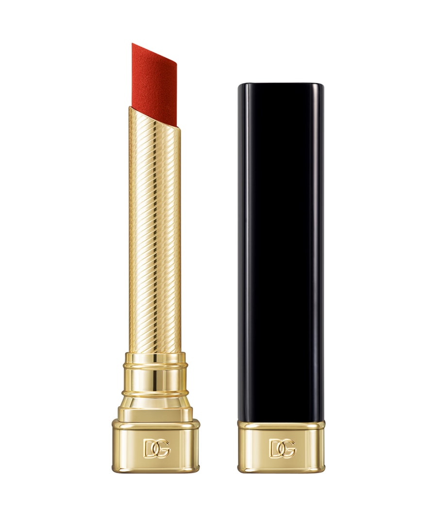 Помада Dolce&Gabbana My Comfy Matte, Nr. 520 - Gebranntes Orangerot, 27g
Помада Dolce&Gabbana My Comfy Matte, Nr. 520 - Gebranntes Orangerot, 27g