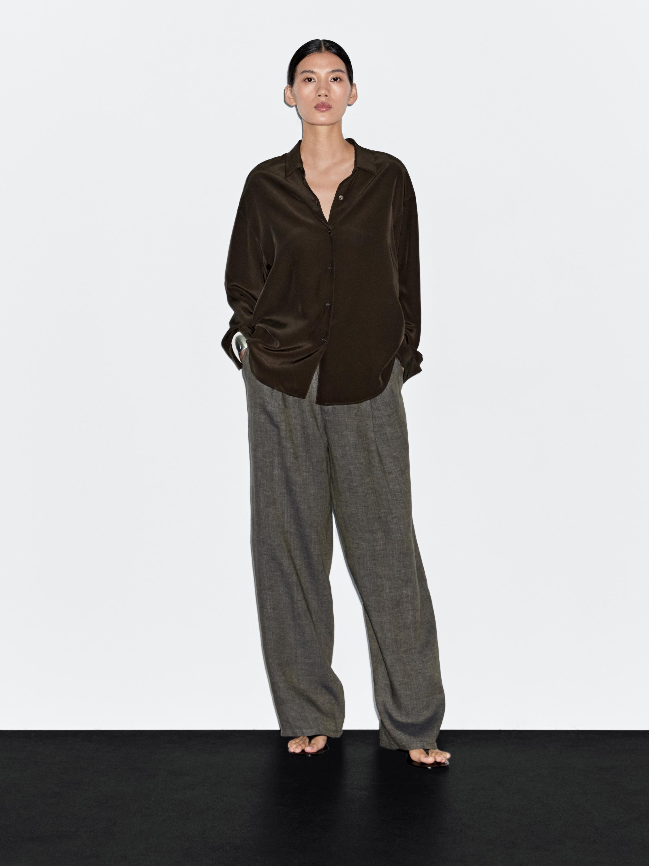 Рубашка из струящейся технической ткани Massimo Dutti, коричневый
Рубашка из струящейся технической ткани Massimo Dutti, коричневый