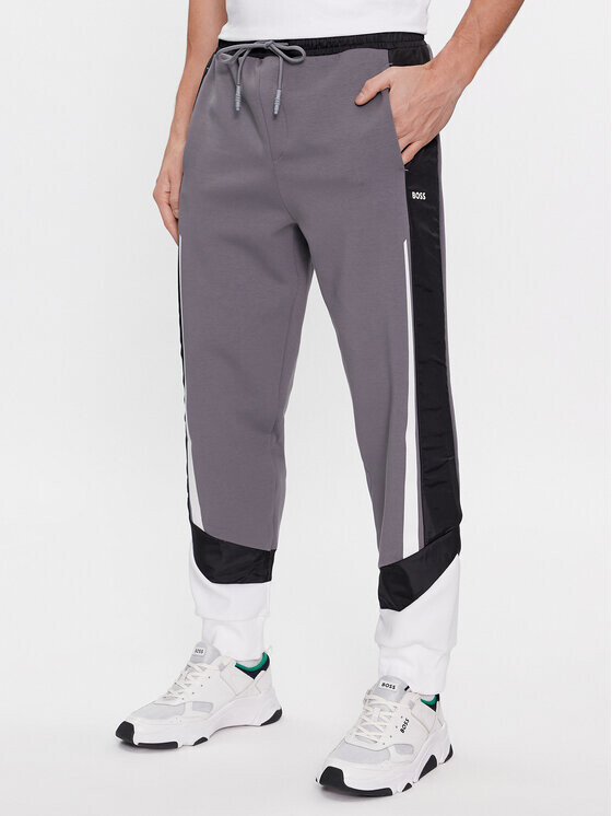 Спортивные брюки свободного кроя Boss, серый
Спортивные брюки свободного кроя Boss, серый