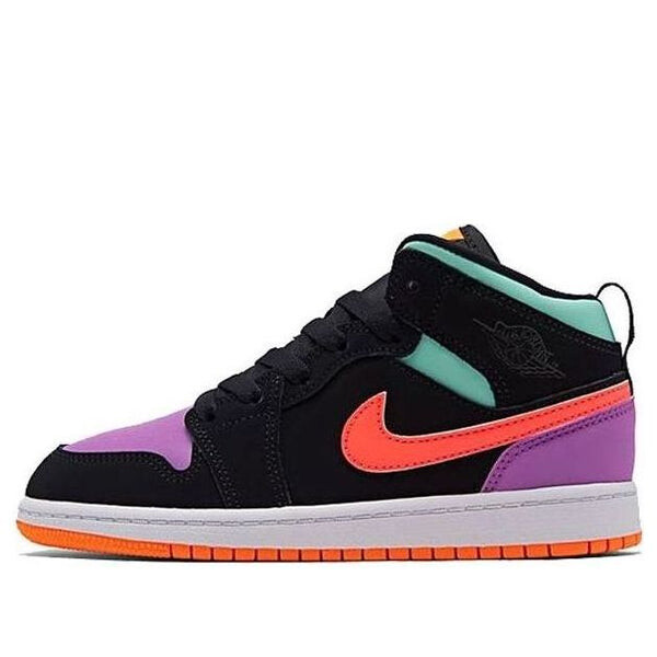 Кроссовки 1 средние Air Jordan, черный
Кроссовки 1 средние Air Jordan, черный