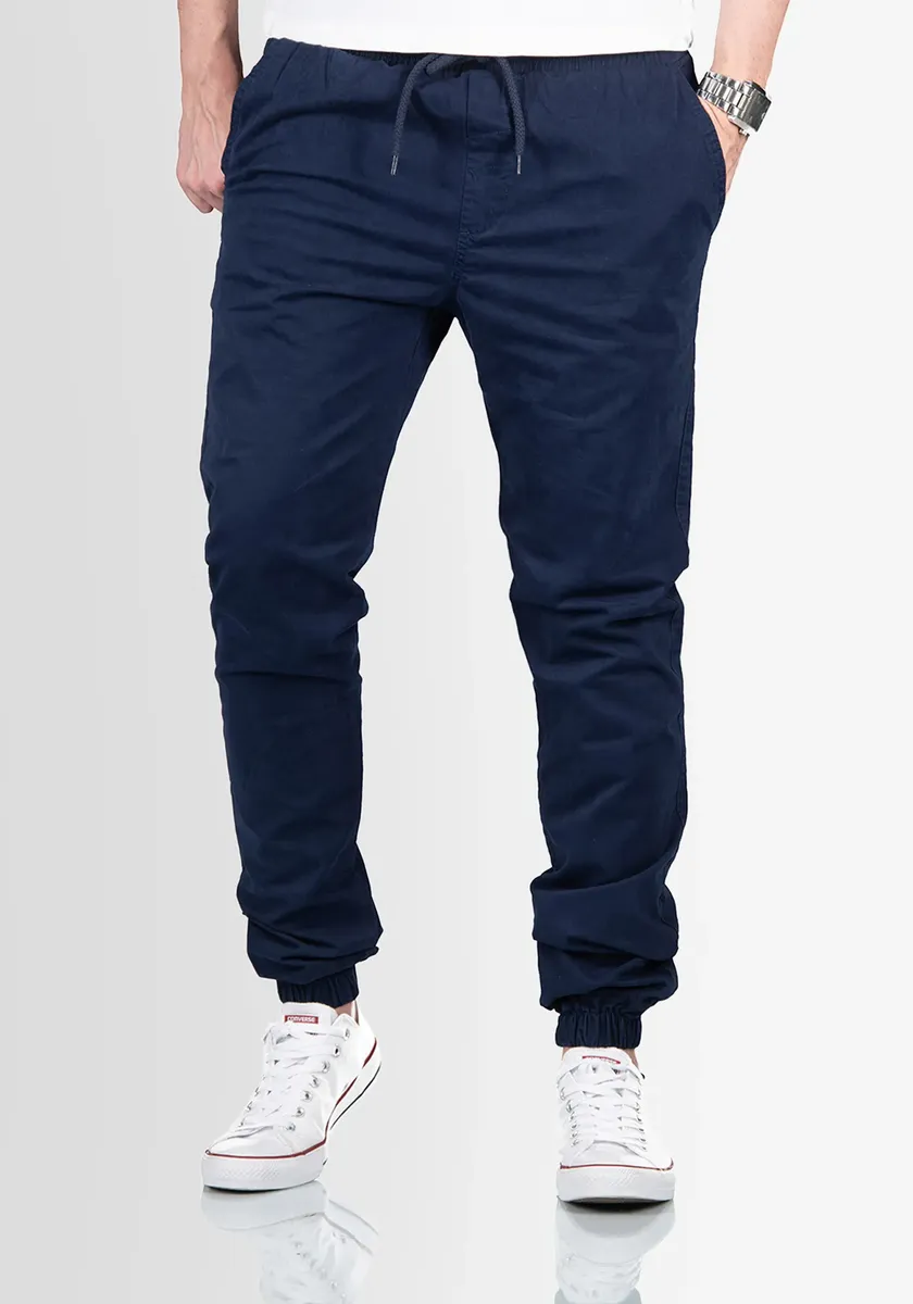 Брюки-чиносы Alessandro Salvarini ASGenteliio, очень удобные в носке, синий
Брюки-чиносы Alessandro Salvarini ASGenteliio, очень удобные в носке, синий