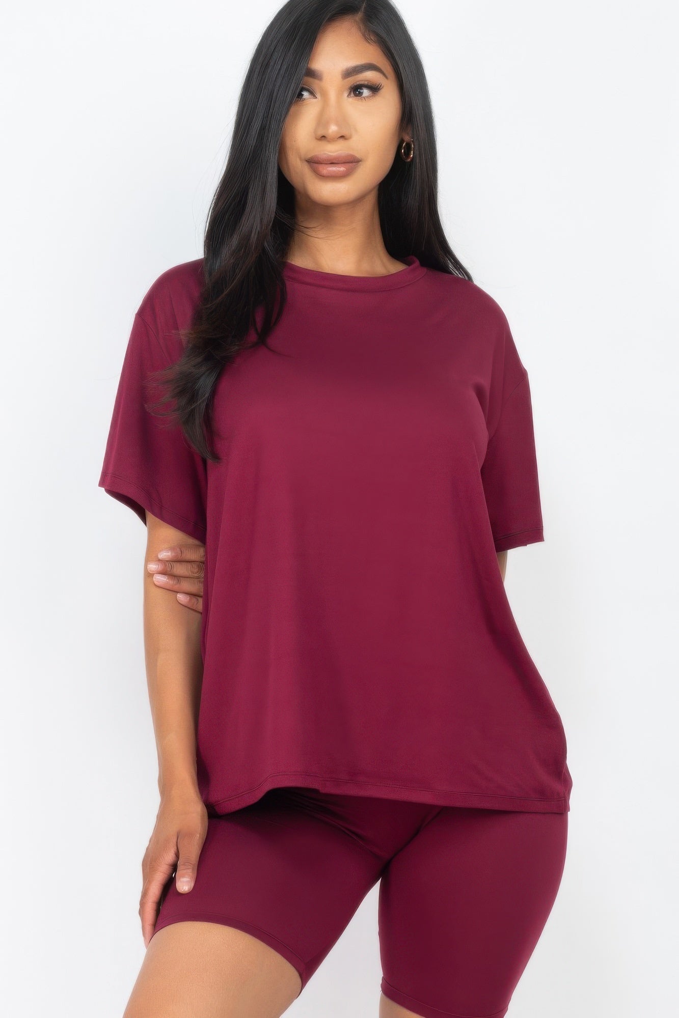 Женский комплект с просторным топом и велошортами TRUEDAMES, Burgundy
Женский комплект с просторным топом и велошортами TRUEDAMES, Burgundy