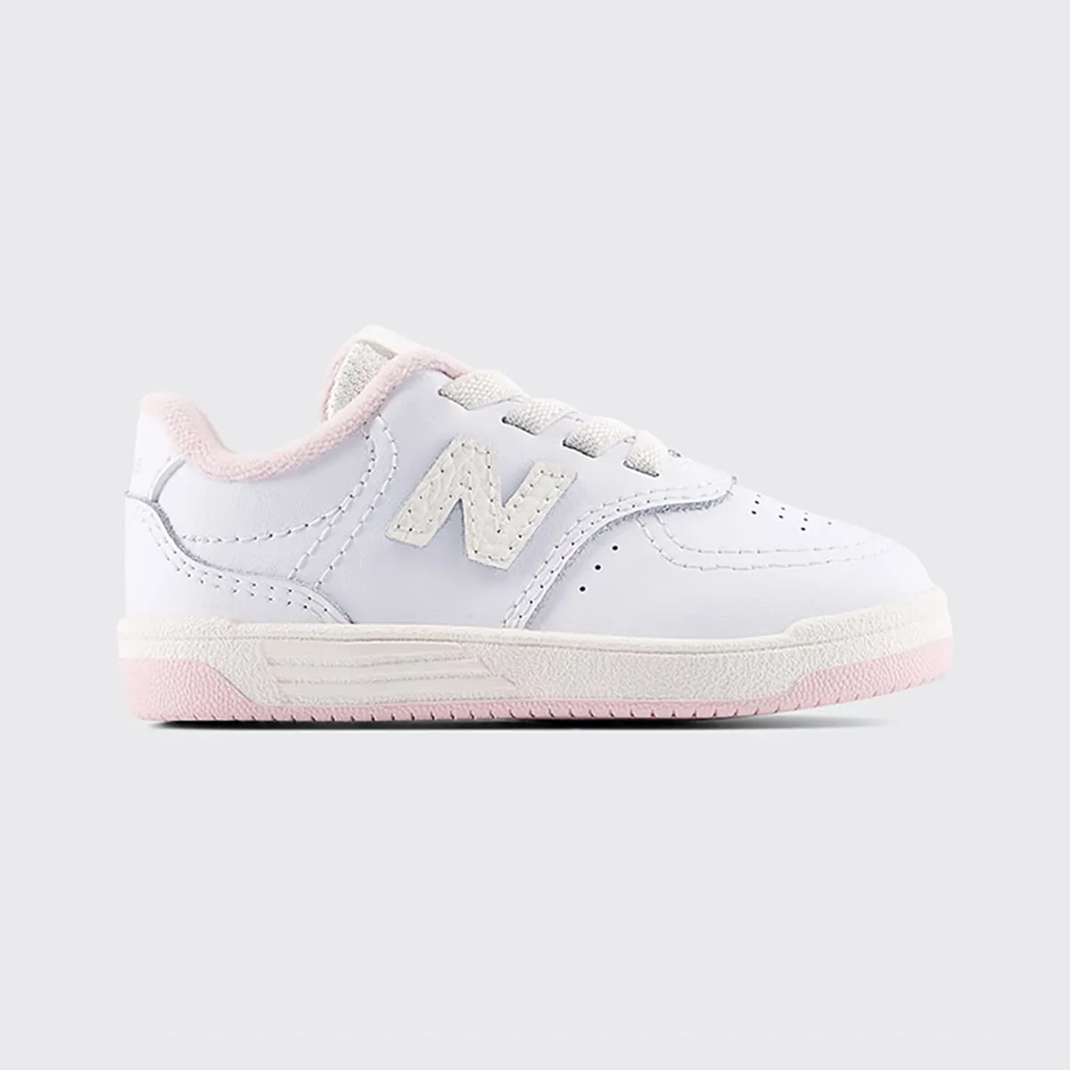Детские повседневные кроссовки B80 Bungee New Balance, белый/розовый
Детские повседневные кроссовки B80 Bungee New Balance, белый/розовый
