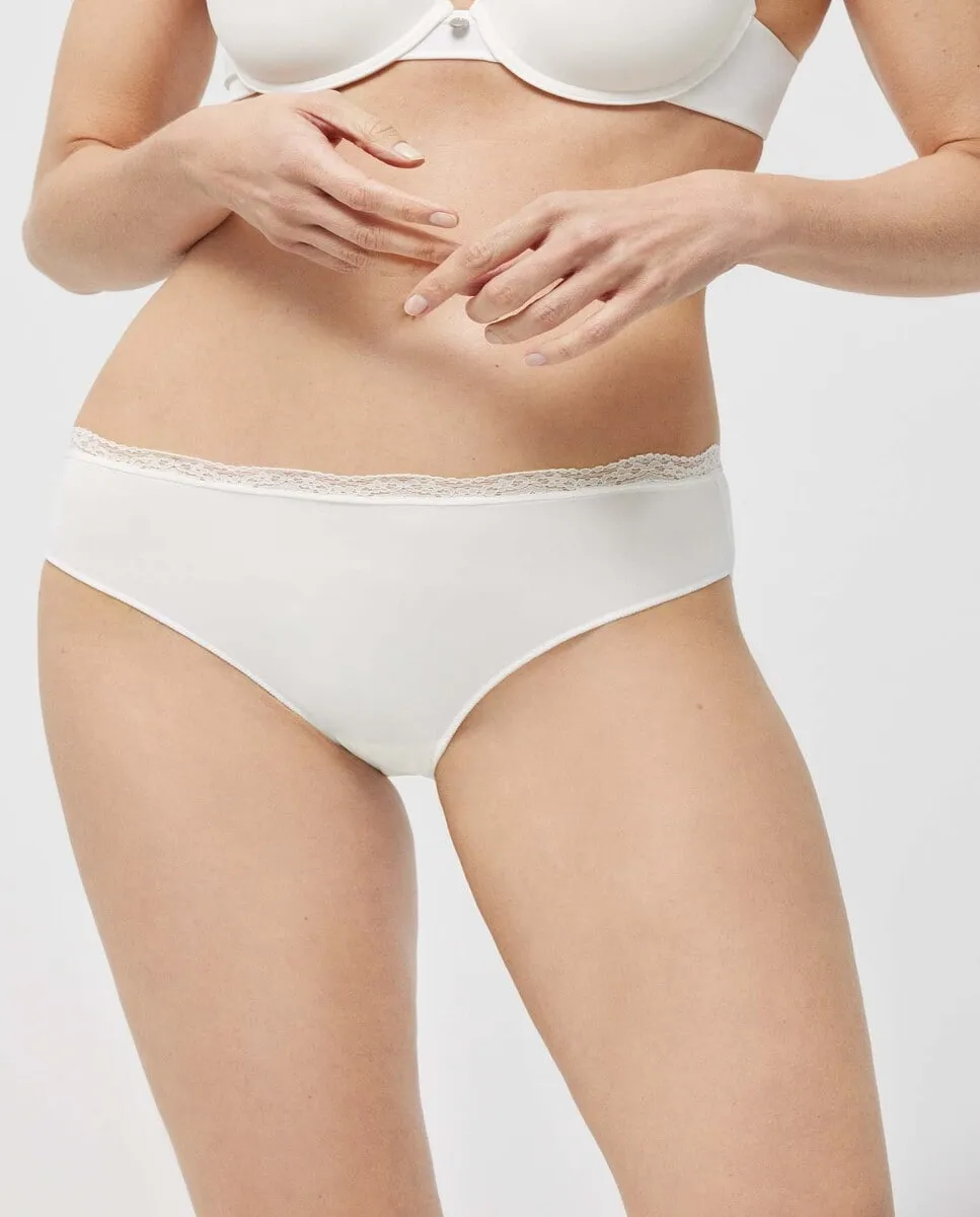 Брюга миди с кружевной отделкой на талии Ysabel Mora, белый
Брюга миди с кружевной отделкой на талии Ysabel Mora, белый