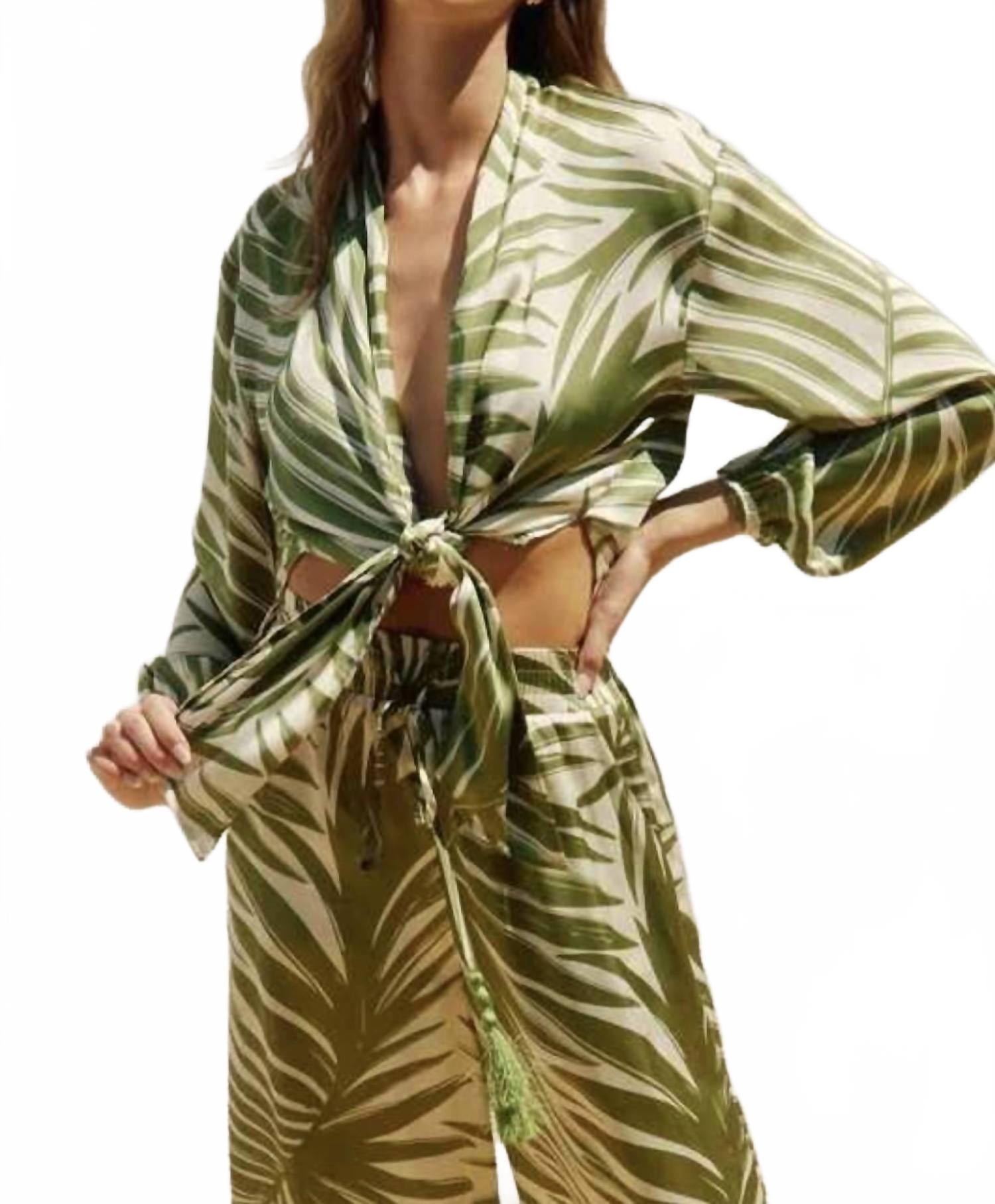 DRESS FORUM Блузка с принтом пальм, зелено-кремового цвета, с завязками
DRESS FORUM Блузка с принтом пальм, зелено-кремового цвета, с завязками