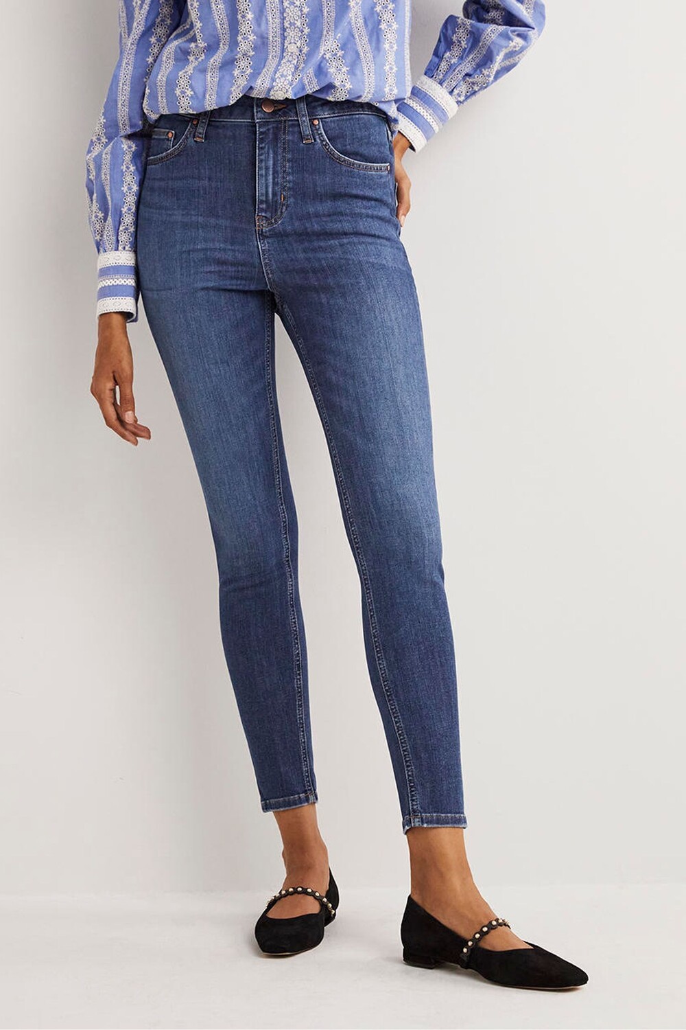 С облегающим кроем и средней талией Boden, синий
С облегающим кроем и средней талией Boden, синий