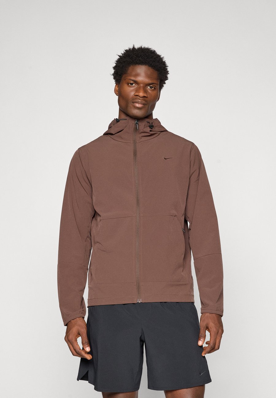 Куртка Nike Performance UNLIMITED, Baroque Brown/Black/Multi-Coloured
Куртка Nike Performance UNLIMITED, Baroque Brown/Black/Multi-Coloured