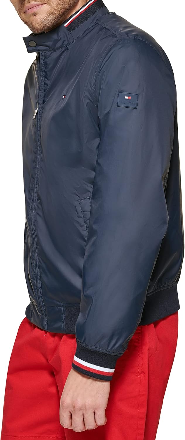 Легкая мужская куртка-бомбер Tommy Hilfiger Varsity Rib Knit, Navy Poly
Легкая мужская куртка-бомбер Tommy Hilfiger Varsity Rib Knit, Navy Poly