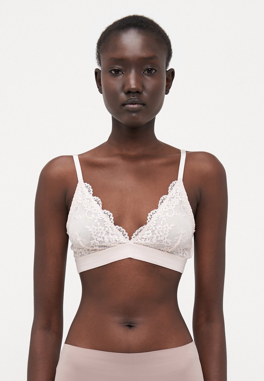 Бюстгальтер Guess JANE TRIANGLE, Rose Blush/Pink
Бюстгальтер Guess JANE TRIANGLE, Rose Blush/Pink