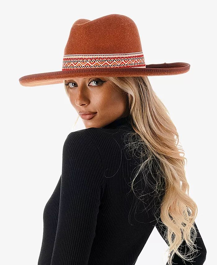 Женская панама из шерстяной смеси с шевронной отделкой Marcus Adler, красный
Женская панама из шерстяной смеси с шевронной отделкой Marcus Adler, красный