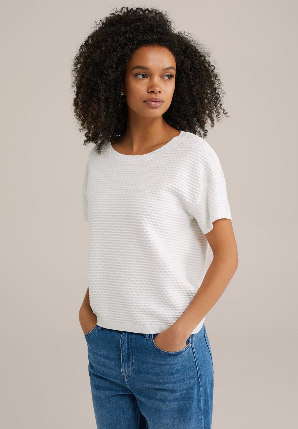 Базовая футболка WE Fashion, белый
Базовая футболка WE Fashion, белый