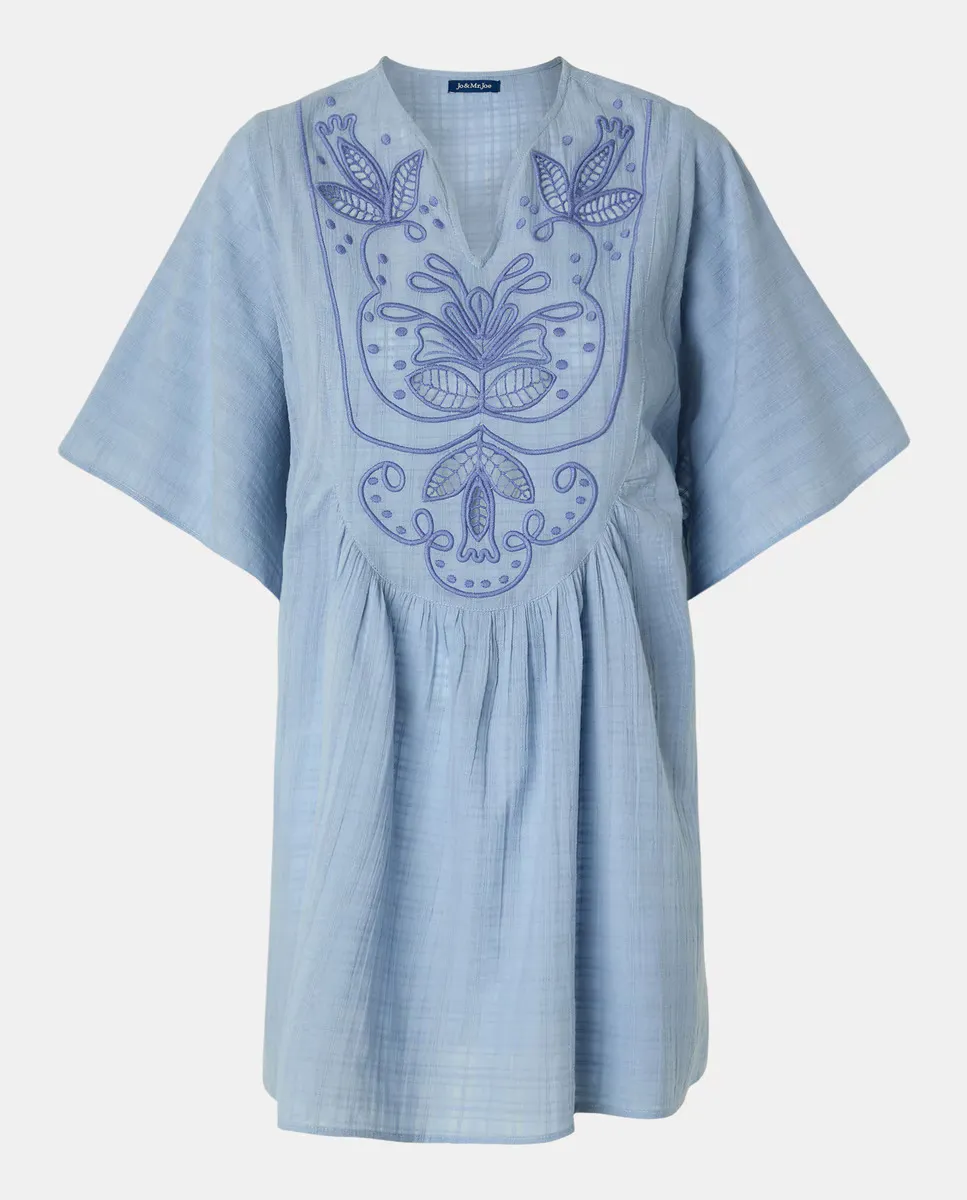 Женский кафтан с вышитыми деталями Jo & Mr. Joe, цвет 400 Azul
Женский кафтан с вышитыми деталями Jo & Mr. Joe, цвет 400 Azul