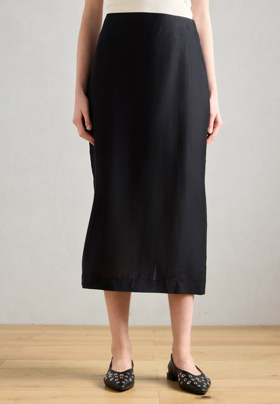 Юбка Lindex SKIRT LAVINA, Black
Юбка Lindex SKIRT LAVINA, Black
