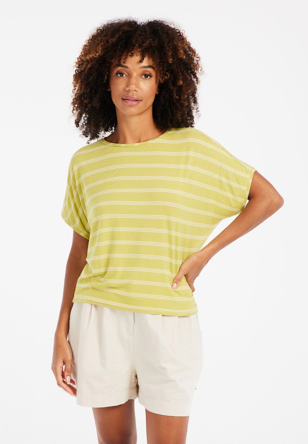 Футболка с принтом TADALIA Protest, светло-зеленый
Футболка с принтом TADALIA Protest, светло-зеленый