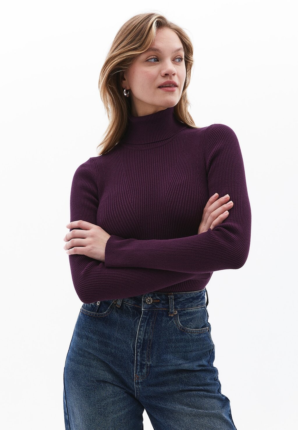 Джемпер TURTLE NECK OXXO, фиолетовый
Джемпер TURTLE NECK OXXO, фиолетовый