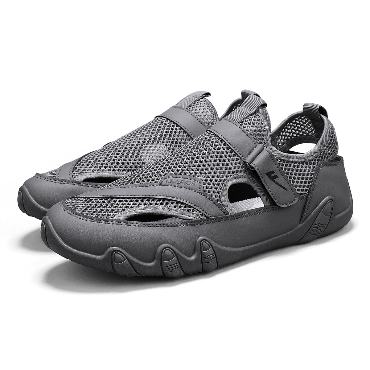 WARRIOR Мужские треккинговые туфли для речных походов серые, цвет Gray
WARRIOR Мужские треккинговые туфли для речных походов серые, цвет Gray