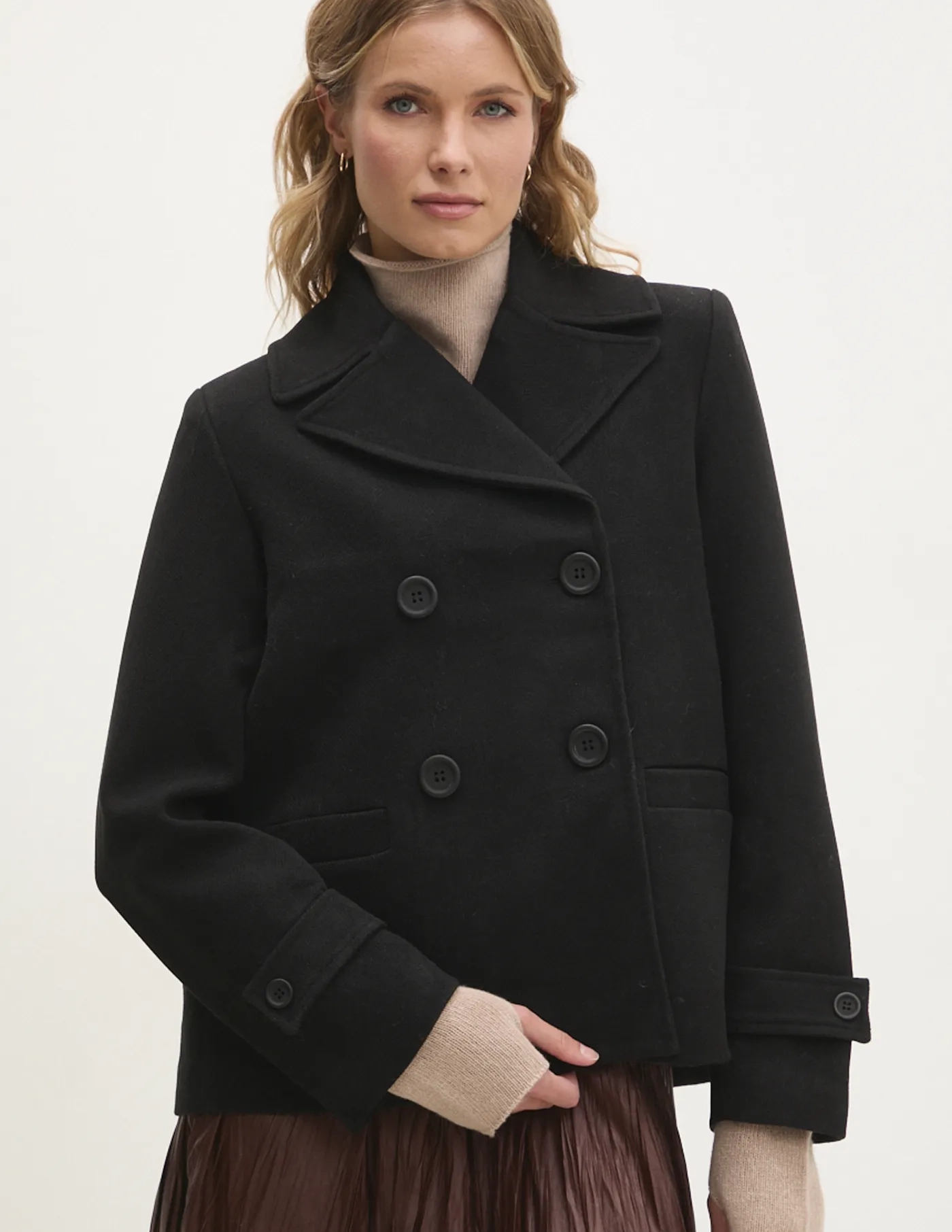 Плащ Answear Lab, черный
Плащ Answear Lab, черный