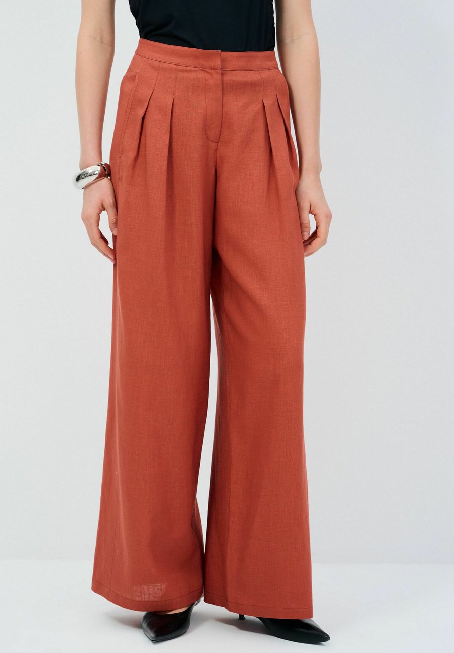 Брюки adL WIDE , Cinnamon /Light Red
Брюки adL WIDE , Cinnamon /Light Red