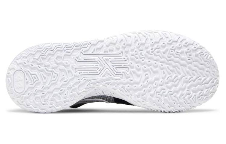 Мужские баскетбольные кроссовки Nike Kyrie Low 4
Мужские баскетбольные кроссовки Nike Kyrie Low 4