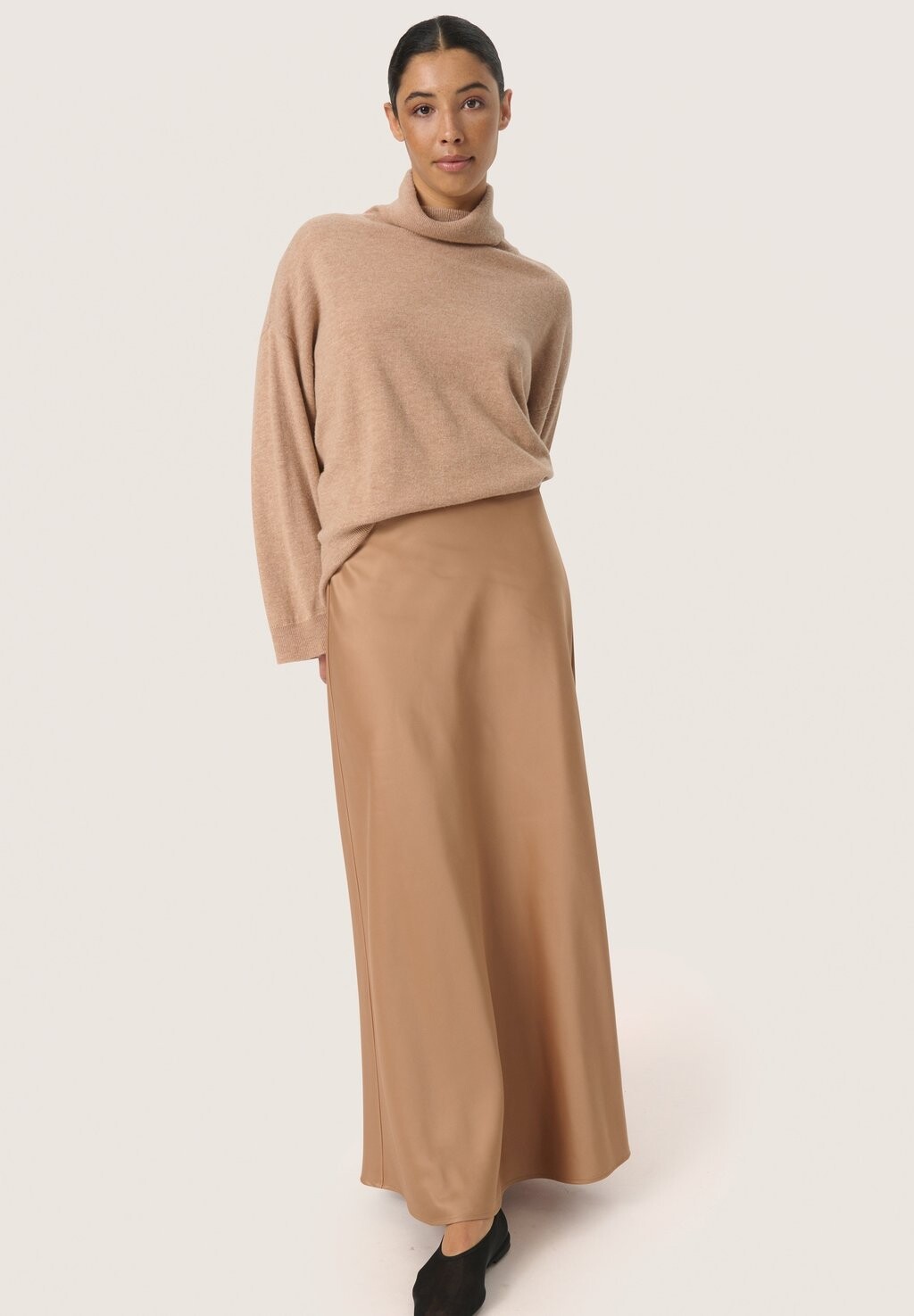 Юбка макси SLANNA Soaked in Luxury, светло-розовый
Юбка макси SLANNA Soaked in Luxury, светло-розовый