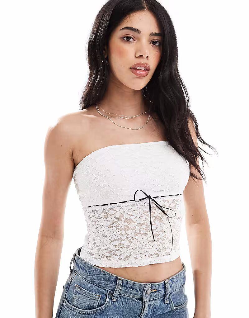 Кружевной топ-труба Hollister с баской белого цвета
Кружевной топ-труба Hollister с баской белого цвета