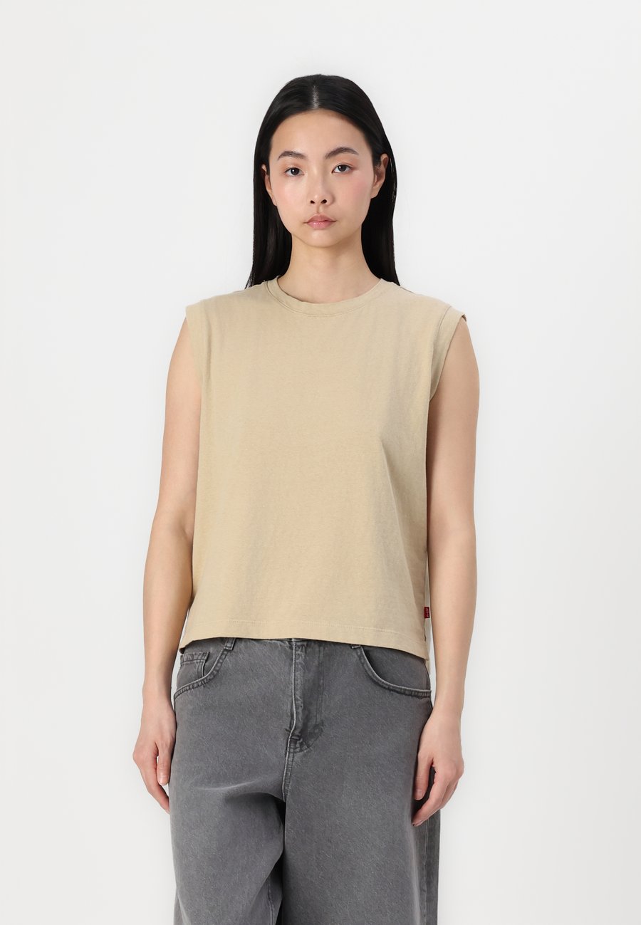 Топ Levi's Top, Safari/Beige
Топ Levi's Top, Safari/Beige