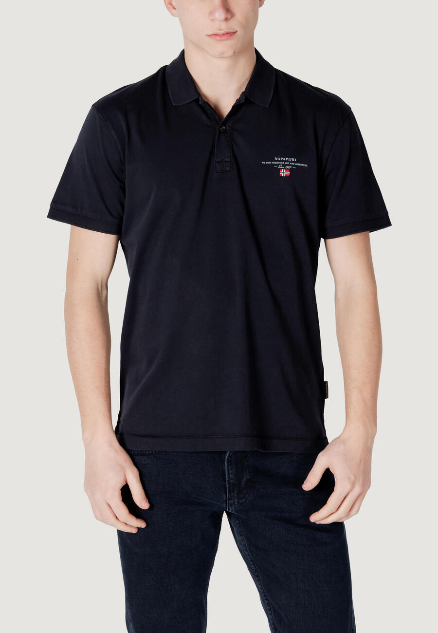 NAPAPIJRI Мужская рубашка-поло с коротким рукавом ELBAS JERSEY ЧЕРНАЯ
NAPAPIJRI Мужская рубашка-поло с коротким рукавом ELBAS JERSEY ЧЕРНАЯ