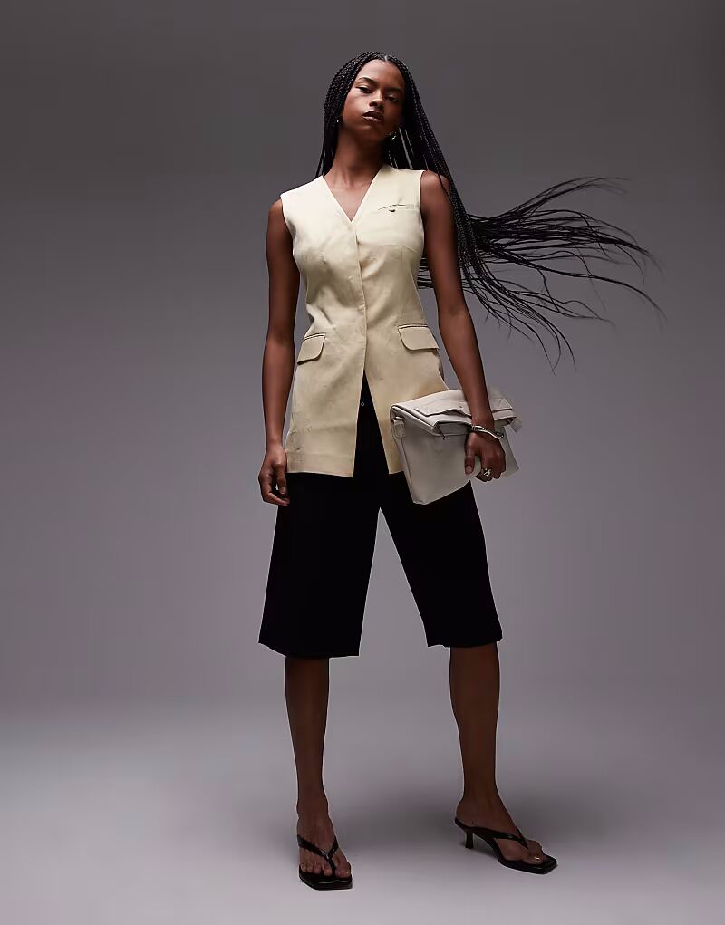 & Other Stories удлиненный топ светло-желтого цвета
& Other Stories удлиненный топ светло-желтого цвета