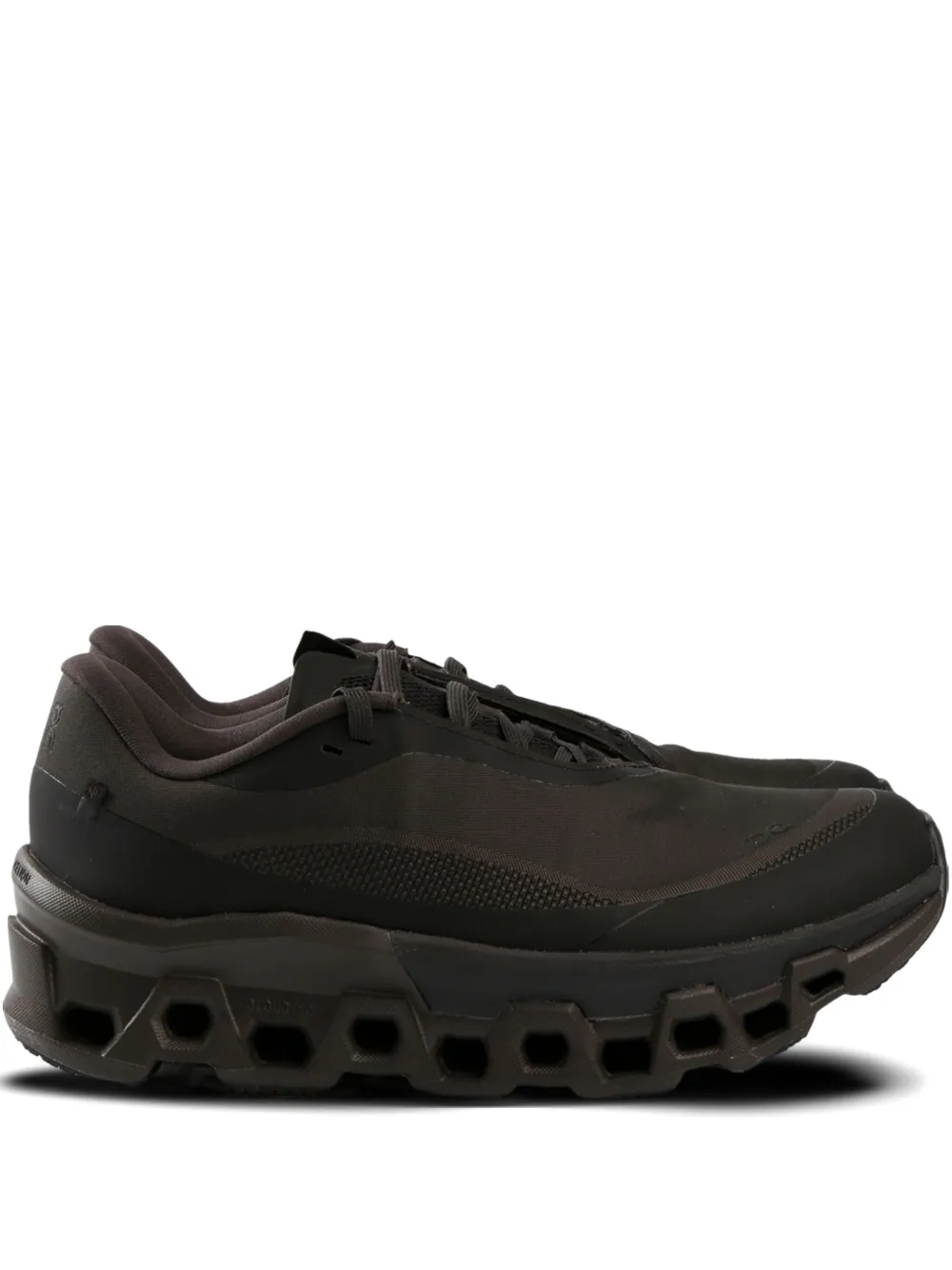 Кроссовки на толстой подошве On Running, коричневый
Кроссовки на толстой подошве On Running, коричневый