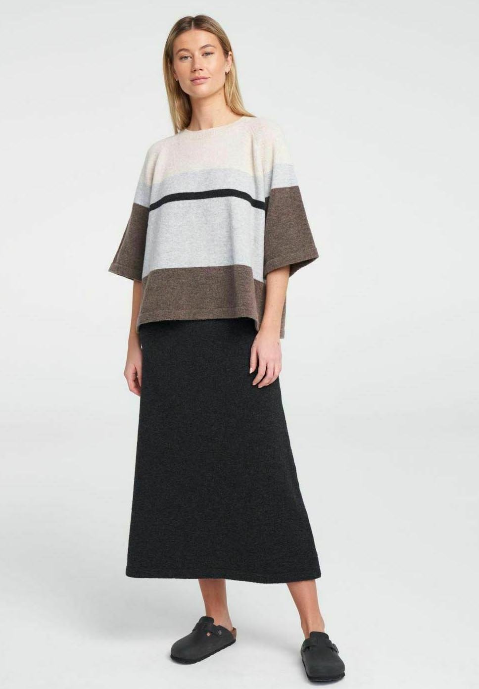 Юбка А-силуэта ANITA Holebrook, антрацит
Юбка А-силуэта ANITA Holebrook, антрацит