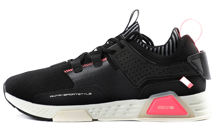 Кроссовки женские с низким верхом, черные/цвет слоновой кости Anta
Кроссовки женские с низким верхом, черные/цвет слоновой кости Anta