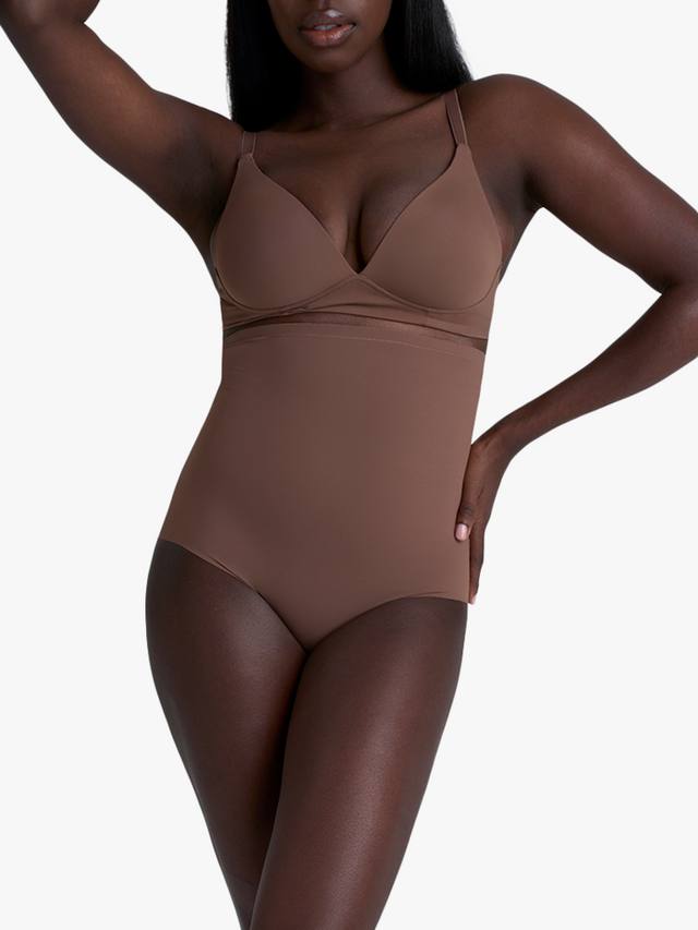 Утягивающие брифисы с высокой талией Bye Bra, Cocoa
Утягивающие брифисы с высокой талией Bye Bra, Cocoa