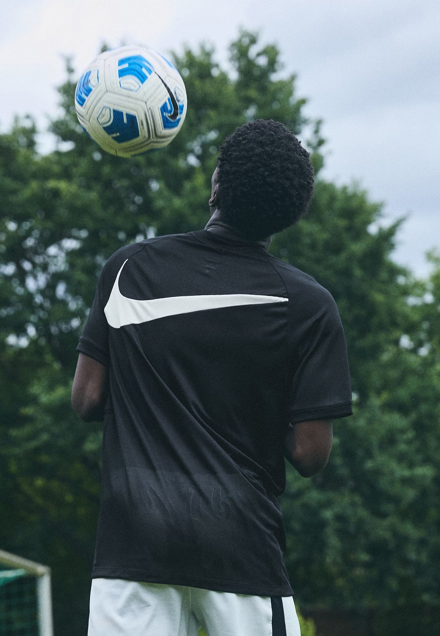 Футболка Nike Performance NIKE ACADEMY TOP, Black/Pale Ivory/Black
Футболка Nike Performance NIKE ACADEMY TOP, Black/Pale Ivory/Black