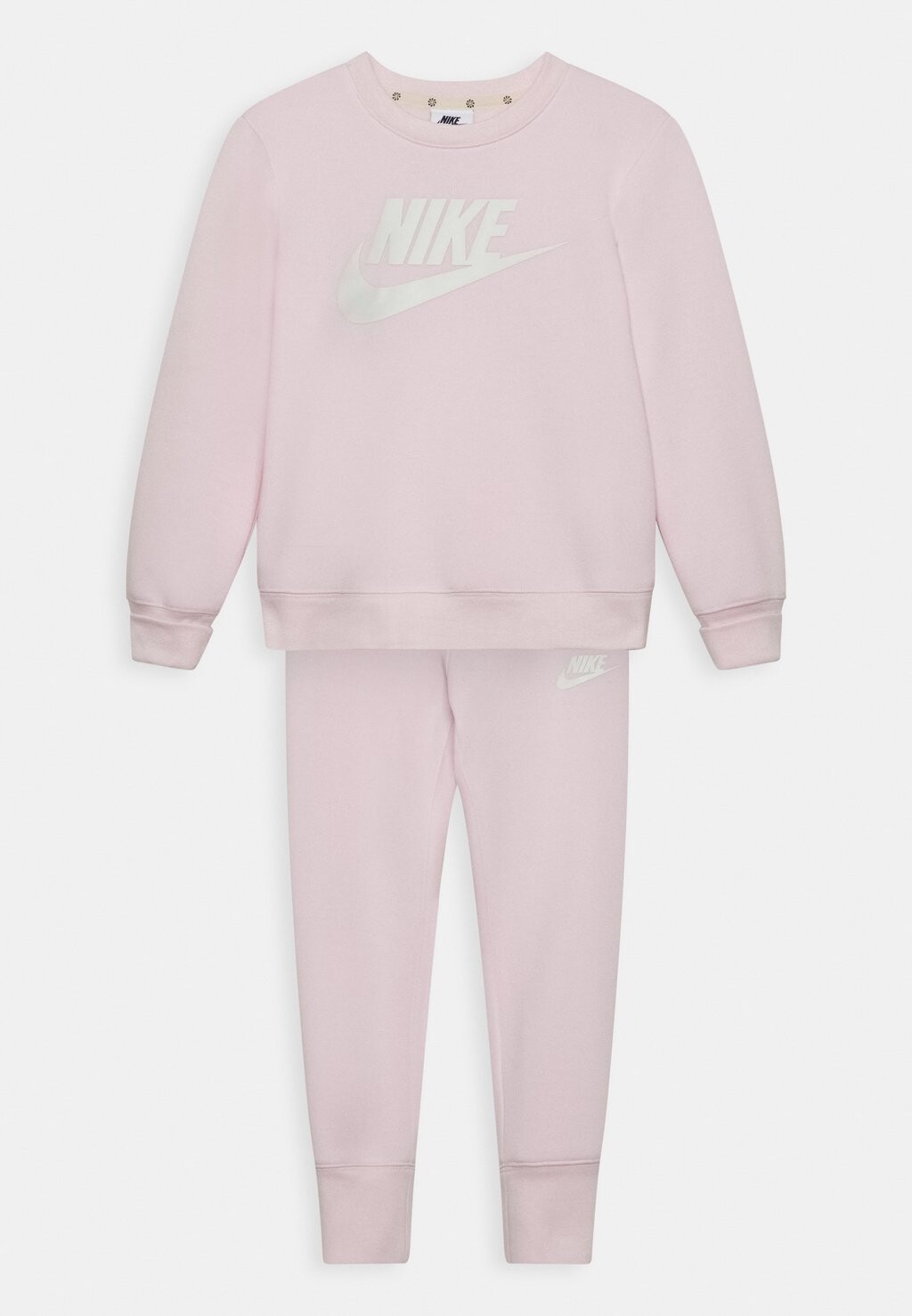 Толстовка Nkn Sustainable Crew Set Nike, цвет pink foam
Толстовка Nkn Sustainable Crew Set Nike, цвет pink foam