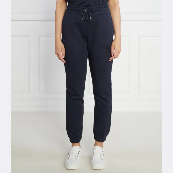 Спортивные брюки стандартного кроя Gant, синий
Спортивные брюки стандартного кроя Gant, синий