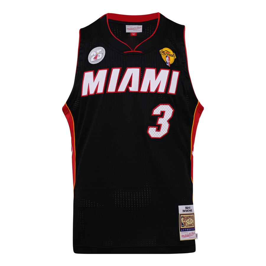 Баскетбольное джерси Mitchell & Ness NBA Authentic Jersey 'Miami Heat - Dwyane Wade 2012-13'
Баскетбольное джерси Mitchell & Ness NBA Authentic Jersey 'Miami Heat - Dwyane Wade 2012-13'