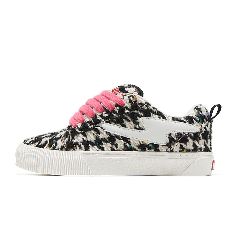 TINMUU Легкие низкие скейтерские кроссовки унисекс черные с розово-красными шнурками, цвет Black Cockatoo Rose Red Shoelace
TINMUU Легкие низкие скейтерские кроссовки унисекс черные с розово-красными шнурками, цвет Black Cockatoo Rose Red Shoelace