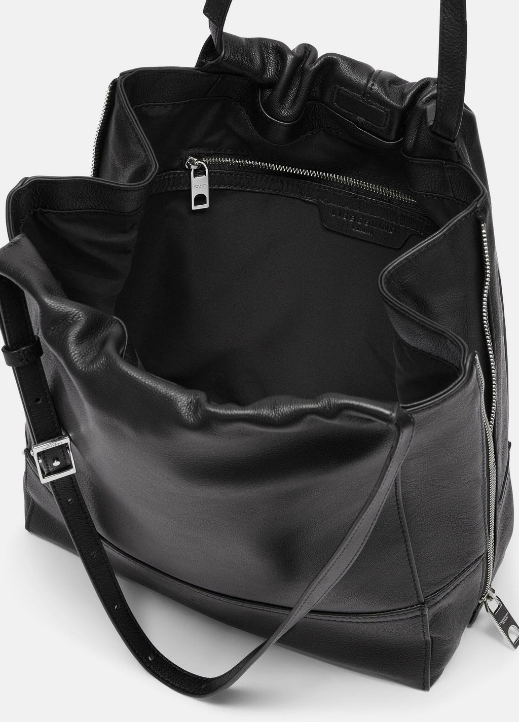 Сумка LOU SHOPPER Liebeskind Berlin, черный
Сумка LOU SHOPPER Liebeskind Berlin, черный