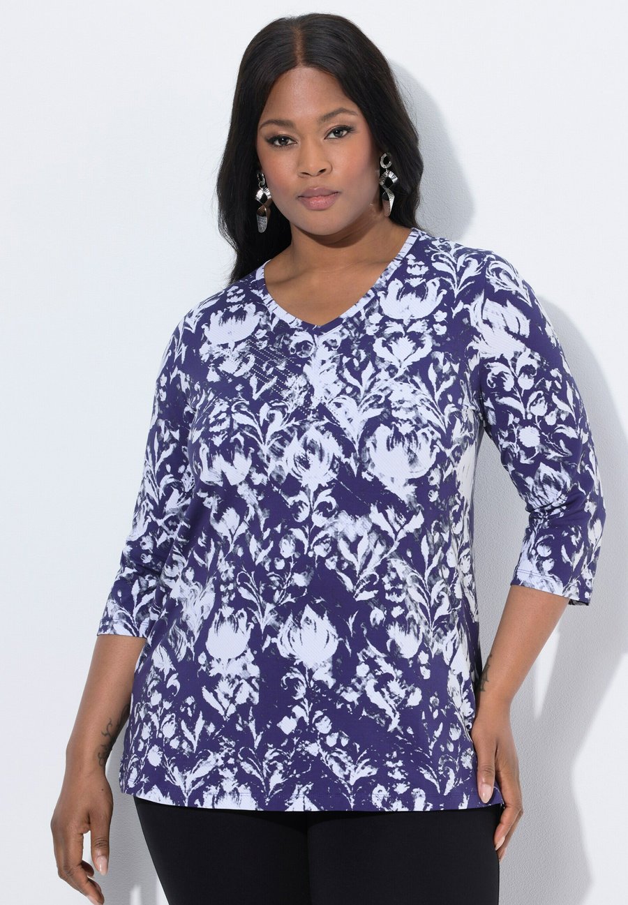 Топ Ulla Popken FLORAL PRINT 3/4, Dark Marine/Dark Blue
Топ Ulla Popken FLORAL PRINT 3/4, Dark Marine/Dark Blue