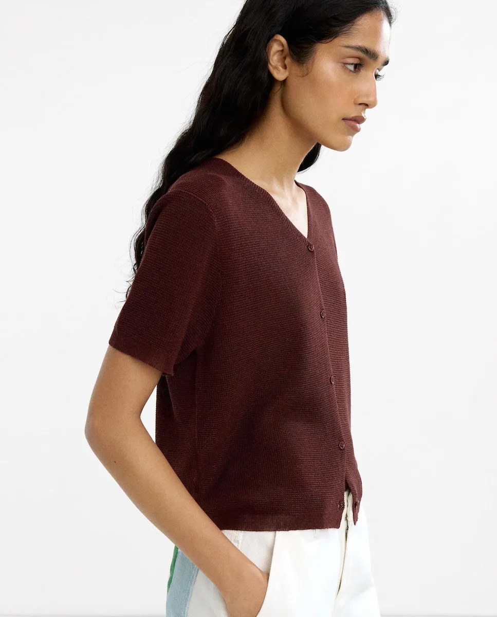 Женский короткий кардиган на пуговицах Parfois, темно-коричневый
Женский короткий кардиган на пуговицах Parfois, темно-коричневый