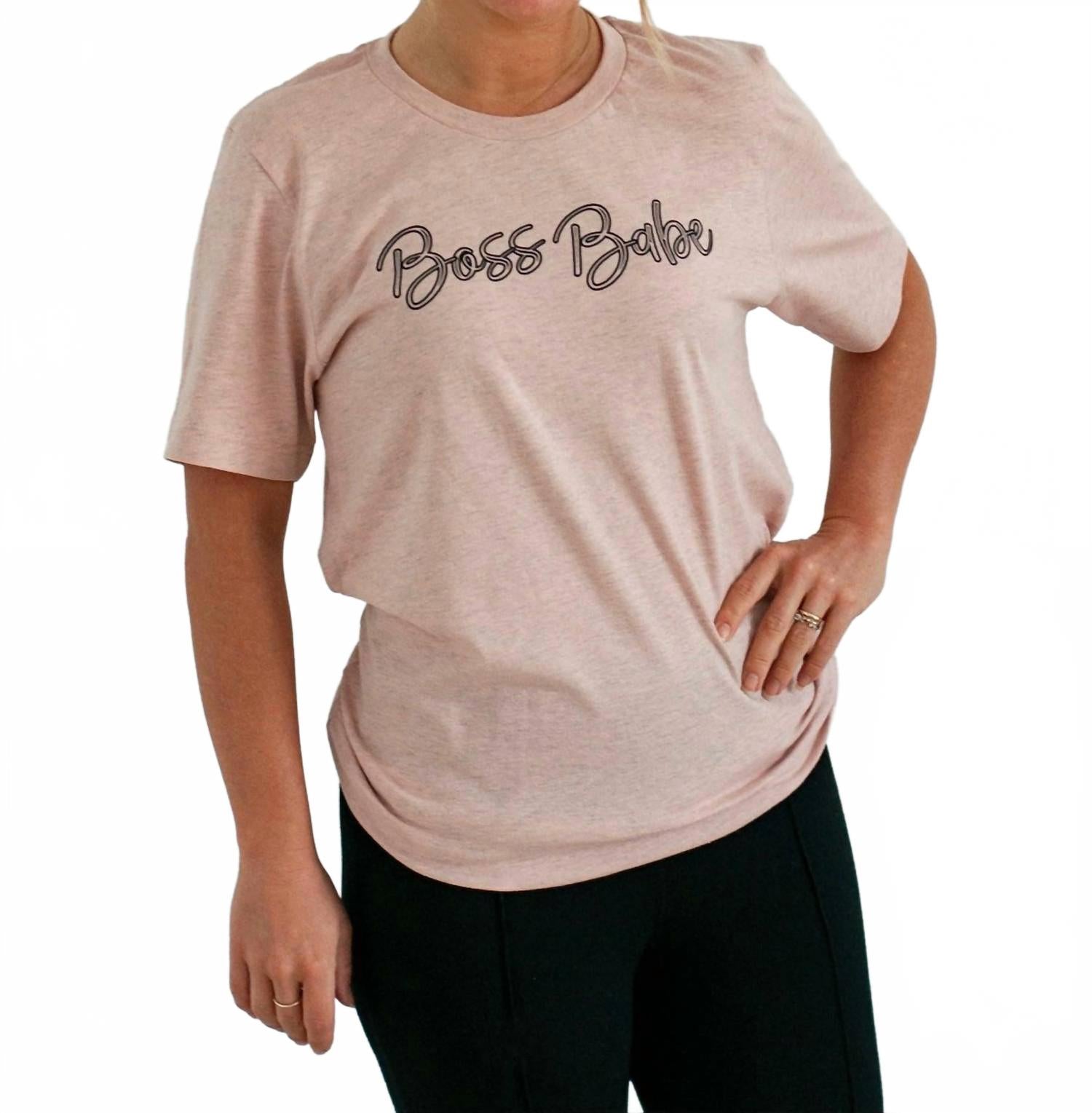 Босс Бэйб футболка с принтом в призм пич Dak & Co., персиковый
Босс Бэйб футболка с принтом в призм пич Dak & Co., персиковый